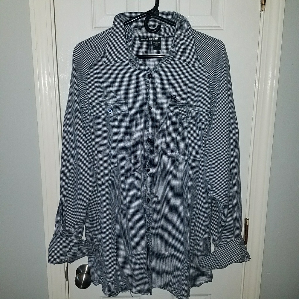 Rocawear long sleeve shirt